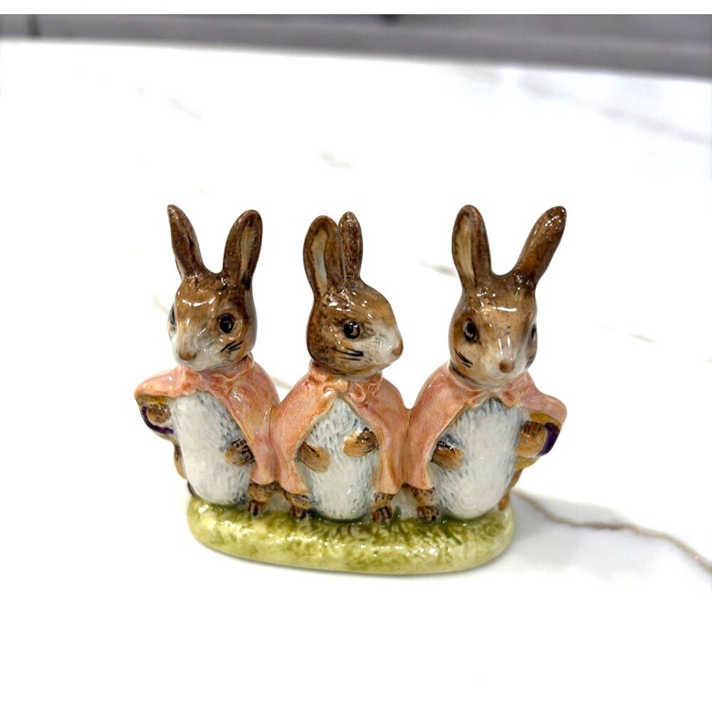 Beatrix Potter Flopsy Mopsy & Cottontail F Warne Beswick England BP2a Gold Oval